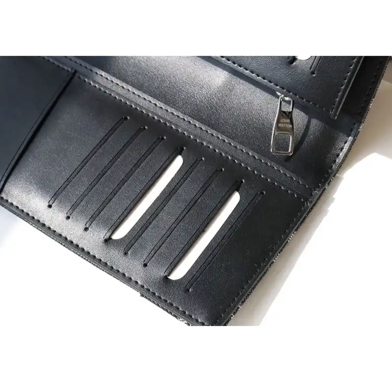 Fashionrepsfam ru 2204DJ0017 LV Bag 0528